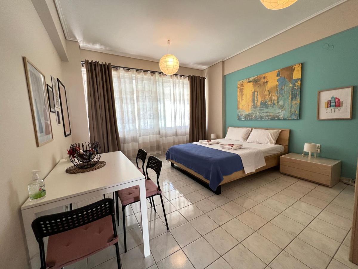 City House 1 Каламата Экстерьер фото